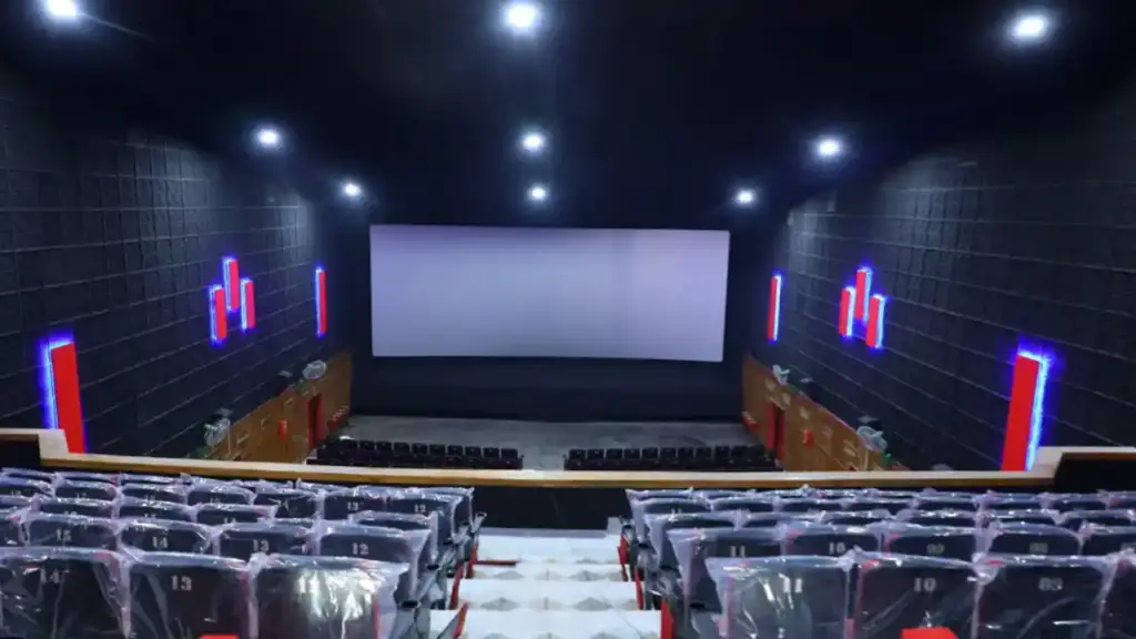 Chandrodaya Cinemas Vidyapeeta Circle