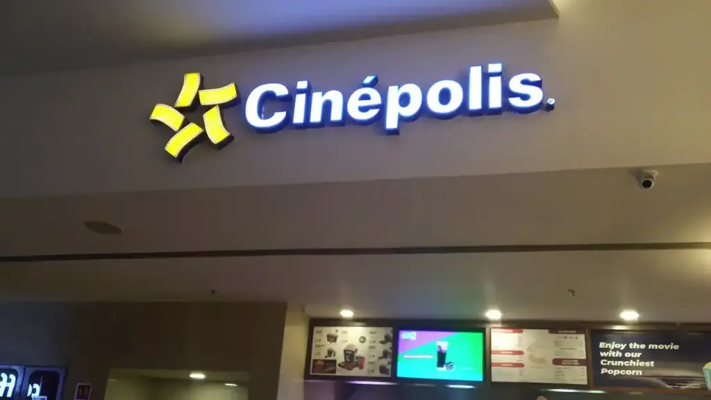 Cinepolis Janak Cinema