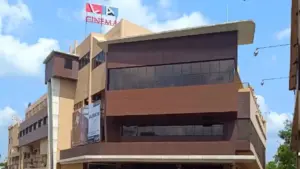 LA Cinema Maris